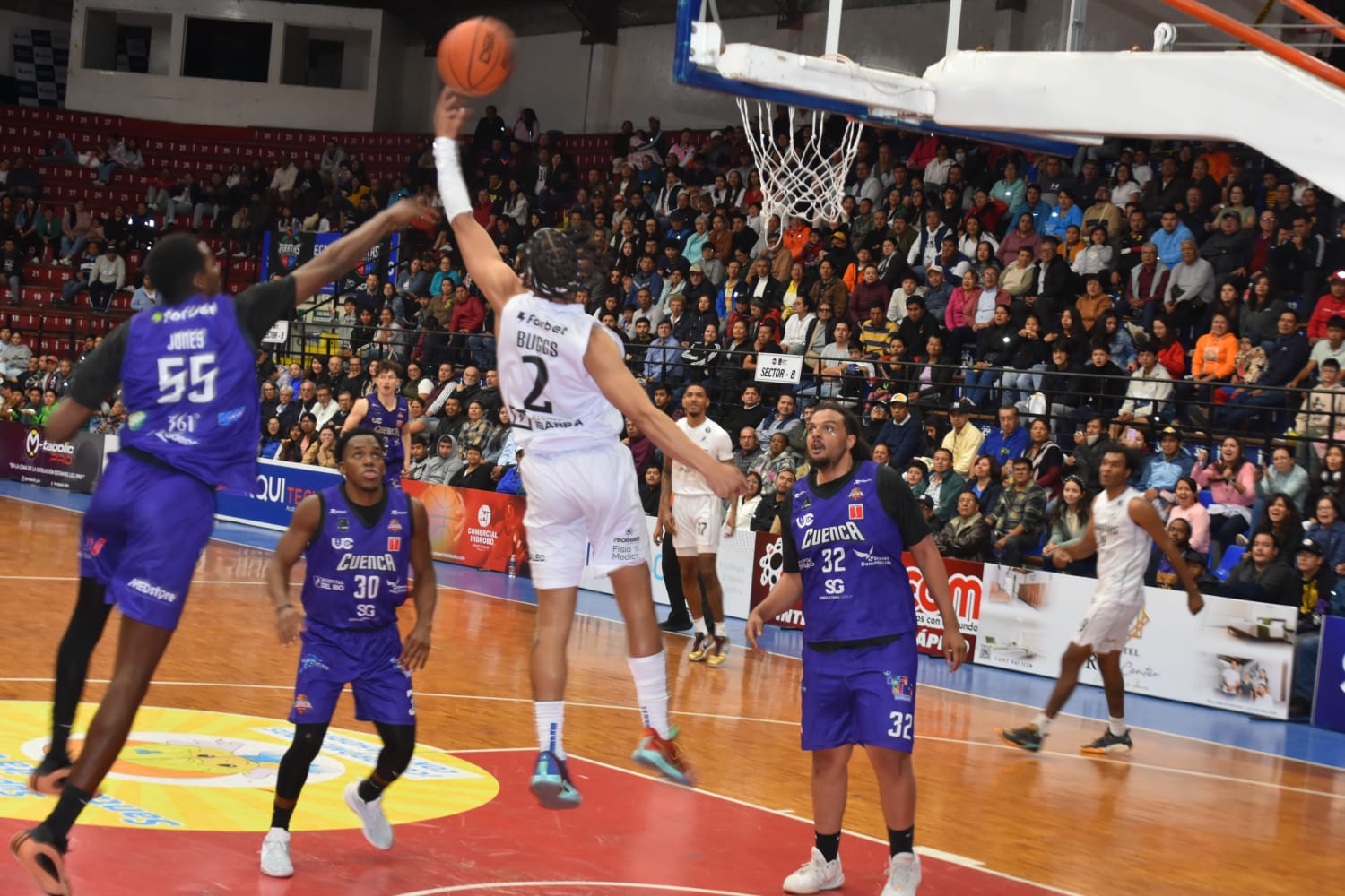 CUENCA BASKET SILENCIA A PIRATAS EN SU FORTALEZA