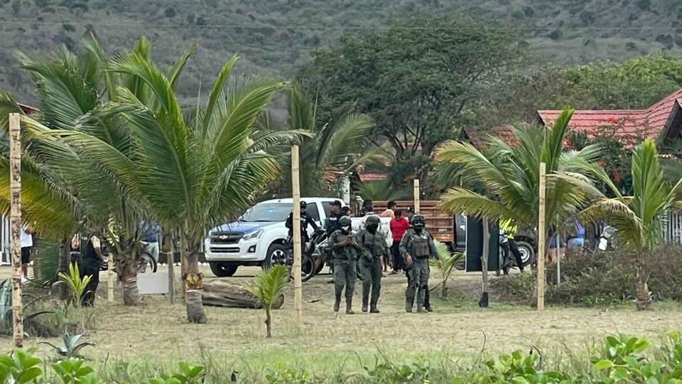 HALLAN CINCO CABEZAS HUMANAS EN PLAYA DE PUERTO LÓPEZ