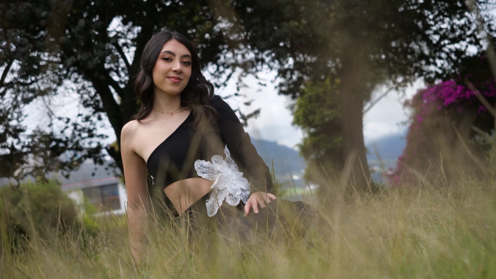 ANTONIO ANTE CORONA ESTE SÁBADO A SU NUEVA SOBERANA EN UNA GALA DE ALTO NIVEL ARTÍSTICO