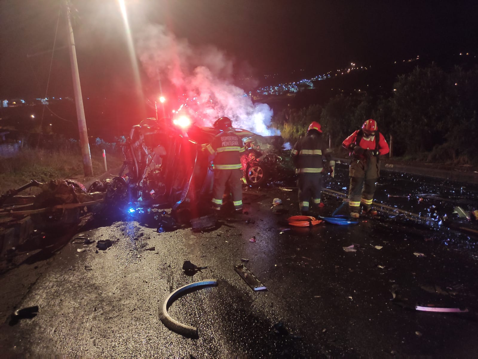 TRAGEDIA EN LA PANAMERICANA: TRES FALLECIDOS EN COLISIÓN FRONTAL EN SAN GABRIEL