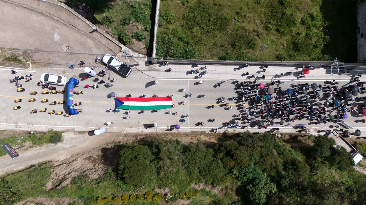 ADOQUINADO DE VÍA OTAVALO – QUICHINCHE DE 2,3 KILÓMETROS FUE INAUGURADA