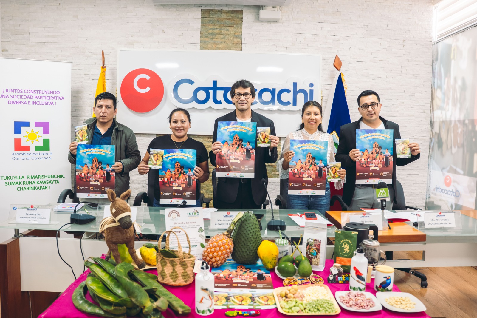 COTACACHI ACTIVA EL TRUEQUE Y MOVILIZA FERIAS PRODUCTIVAS A INTAG, IMANTAG Y LAS GOLONDRINAS