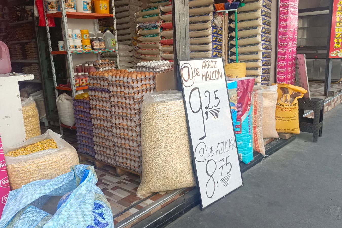 NUEVA NORMA OBLIGA A ETIQUETAR LOS ALIMENTOS VENDIDOS A GRANEL