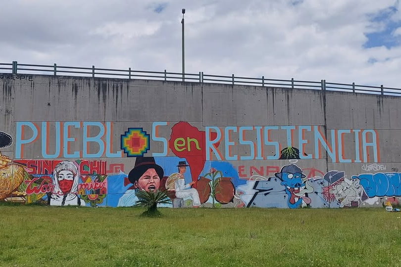 CONVOCAN A MINGA PARA RECONSTRUIR MURAL BORRADO EN EL PARTIDERO A COTACACHI